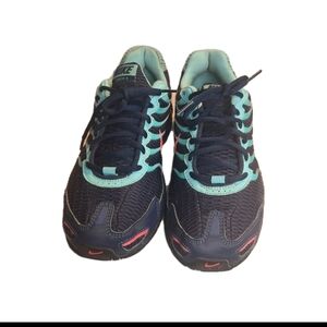 Nike Air Max Torch 4 Women's Sneakers Shoes. Size 9.5